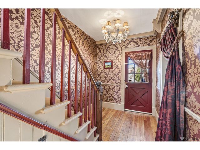310 E Whiting Ave, Cripple Creek, CO 80813
