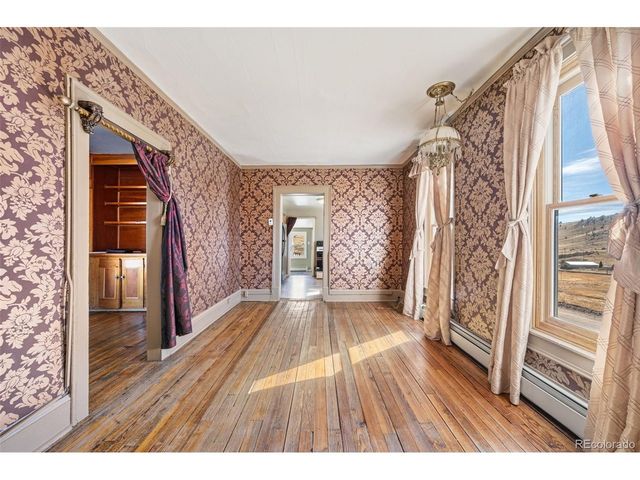310 E Whiting Ave, Cripple Creek, CO 80813