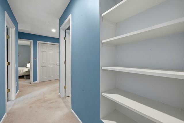 17 Rock Ave, Hudson, MA 01749