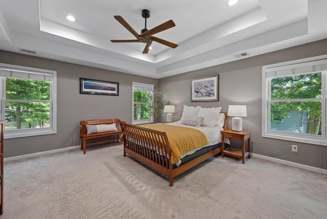 17 Rock Ave, Hudson, MA 01749