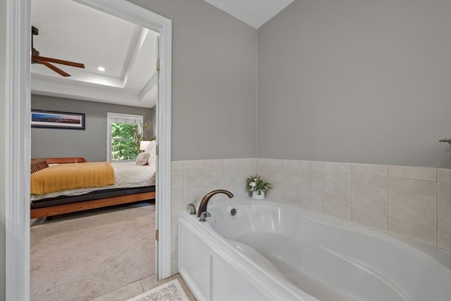 17 Rock Ave, Hudson, MA 01749
