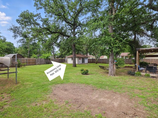 6309 Sioux Drive, De Cordova, TX 76049