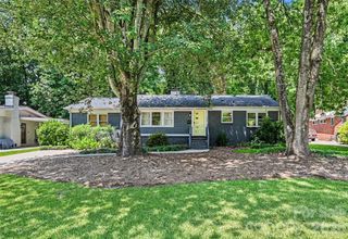 1027 Dresden Drive W, Charlotte, NC 28205