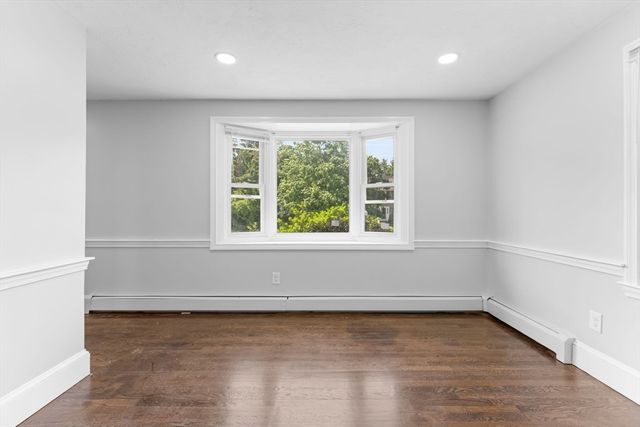 5 Tuckoosa Cir, Bridgewater, MA 02324