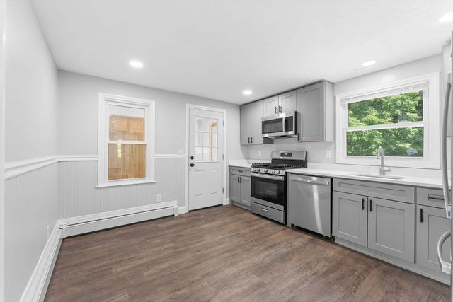 5 Tuckoosa Cir, Bridgewater, MA 02324