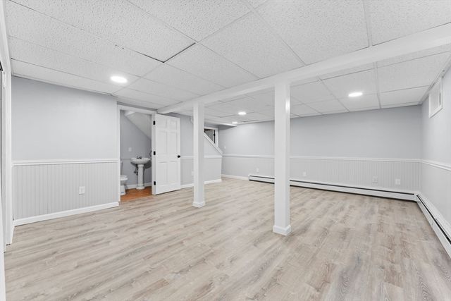 5 Tuckoosa Cir, Bridgewater, MA 02324