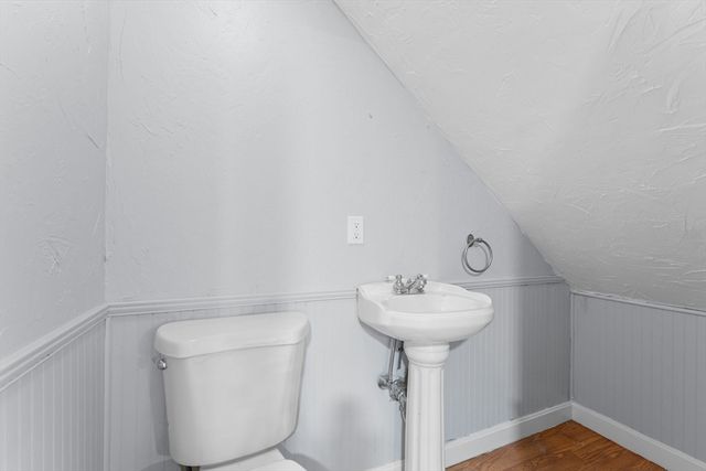 5 Tuckoosa Cir, Bridgewater, MA 02324