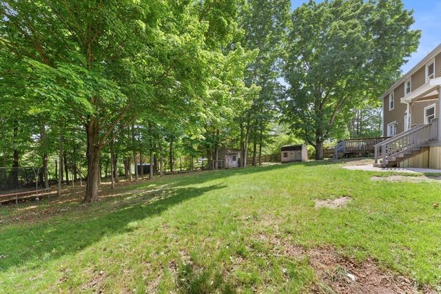 5 Tuckoosa Cir, Bridgewater, MA 02324