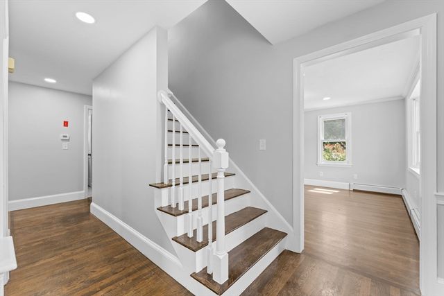 5 Tuckoosa Cir, Bridgewater, MA 02324