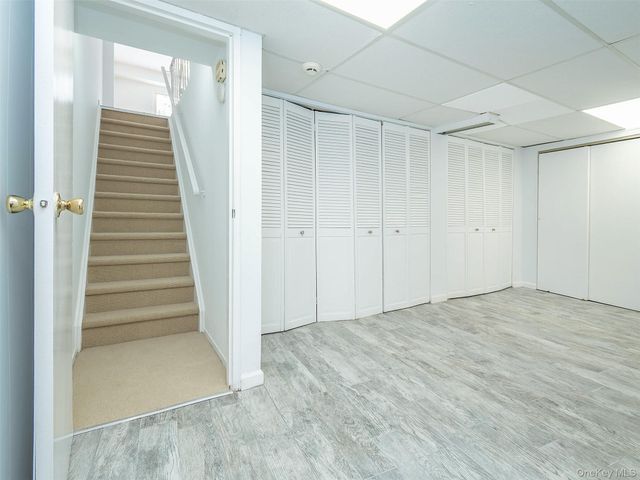 78 Santa Barbara Drive, Plainview, NY 11803