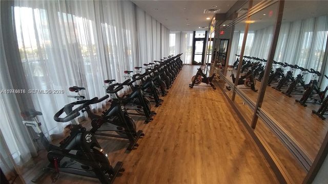 5300 PASEO BLVD 1603, Doral, FL 33166