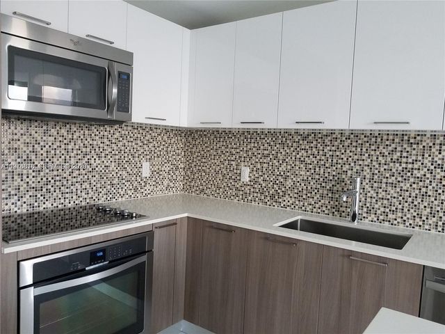 5300 PASEO BLVD 1603, Doral, FL 33166