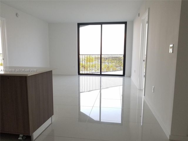 5300 PASEO BLVD 1603, Doral, FL 33166