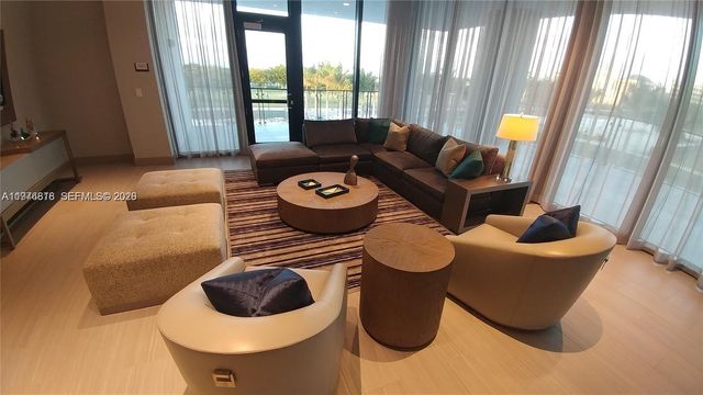 5300 PASEO BLVD 1603, Doral, FL 33166