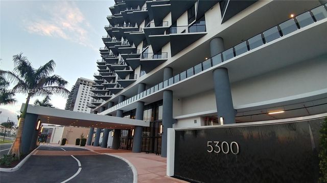 5300 PASEO BLVD 1603, Doral, FL 33166