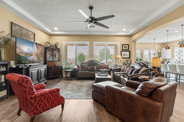 9016 Retablo Road NW, Albuquerque, NM 87120