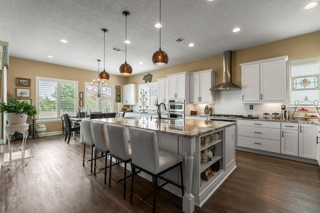 9016 Retablo Road NW, Albuquerque, NM 87120