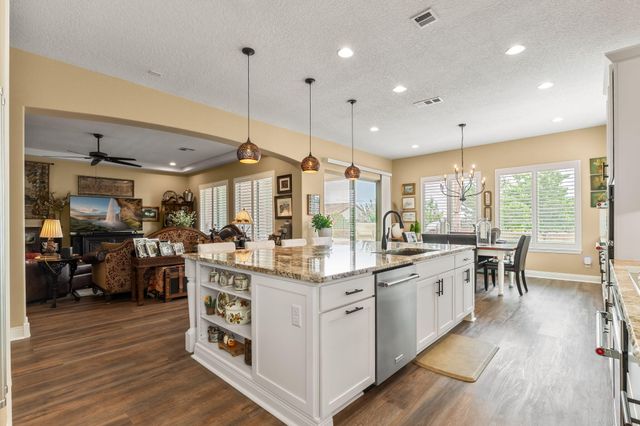 9016 Retablo Road NW, Albuquerque, NM 87120
