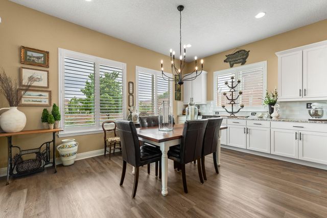 9016 Retablo Road NW, Albuquerque, NM 87120