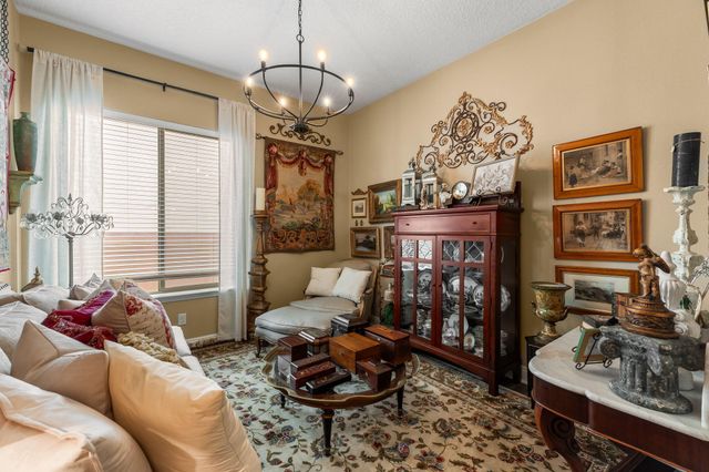 9016 Retablo Road NW, Albuquerque, NM 87120