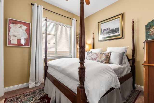 9016 Retablo Road NW, Albuquerque, NM 87120