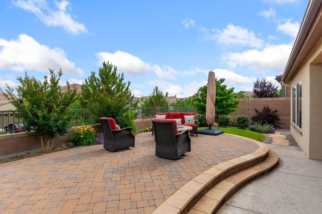 9016 Retablo Road NW, Albuquerque, NM 87120