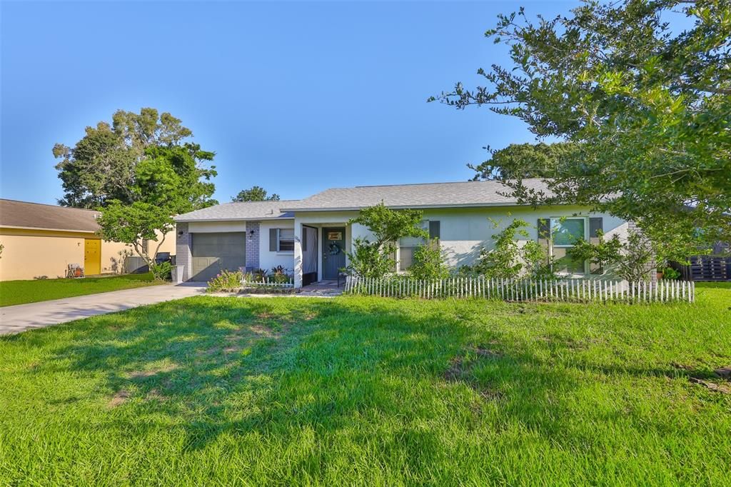 1219 70TH DRIVE E, Sarasota, FL 34243