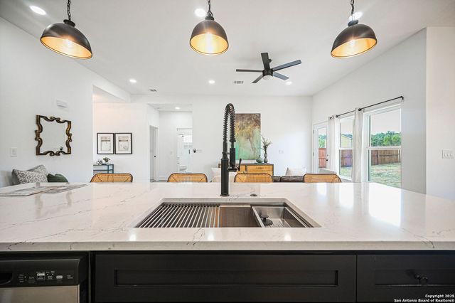 100 S Micah Andrews, Blanco, TX 78606