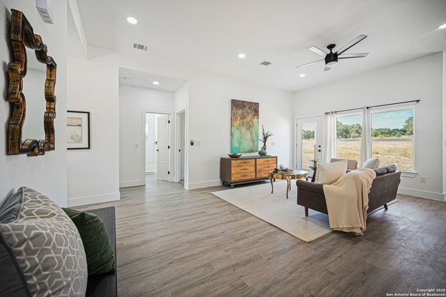 100 S Micah Andrews, Blanco, TX 78606