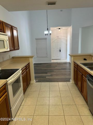 4935 ISLAMORADA Lane 304, Jacksonville, FL 32256