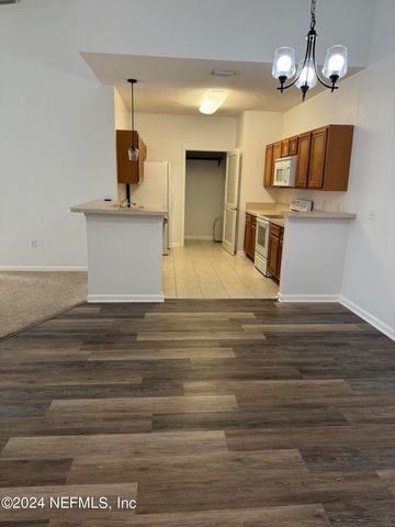 4935 ISLAMORADA Lane 304, Jacksonville, FL 32256