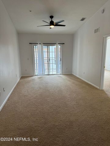 4935 ISLAMORADA Lane 304, Jacksonville, FL 32256