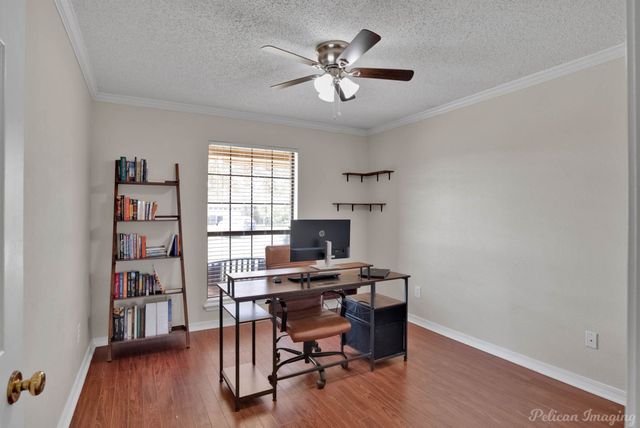 6329 Anandale Drive, Bossier City, LA 71112