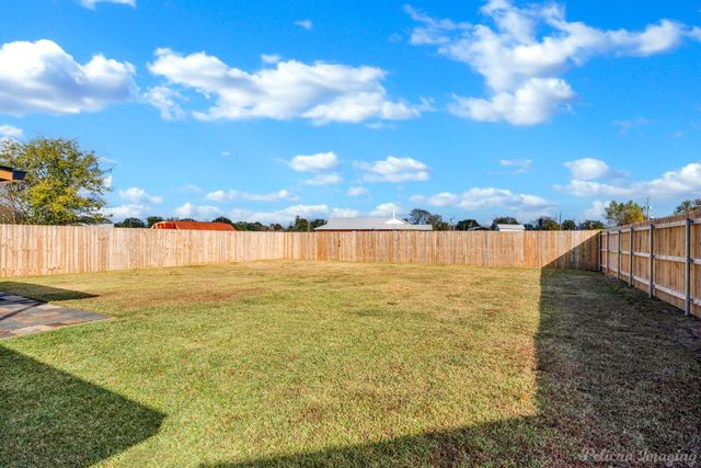 6329 Anandale Drive, Bossier City, LA 71112