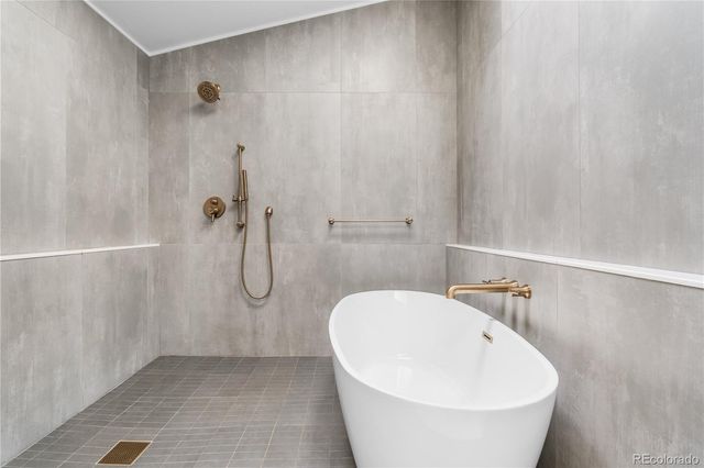 9662 W 69th Place, Arvada, CO 80004