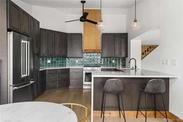 9662 W 69th Place, Arvada, CO 80004