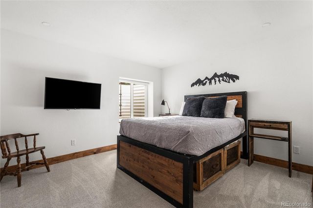 9662 W 69th Place, Arvada, CO 80004