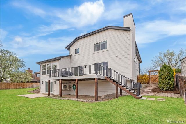 9662 W 69th Place, Arvada, CO 80004