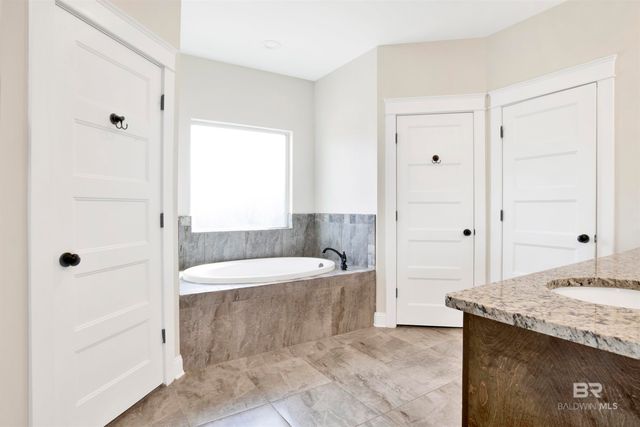 8715 Bainbridge Drive, Daphne, AL 36526