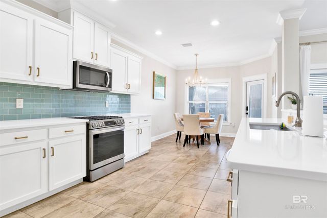 8715 Bainbridge Drive, Daphne, AL 36526