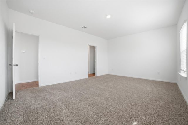 339 Mustang Lake CIR, Buda, TX 78610