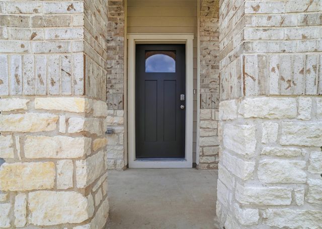 339 Mustang Lake CIR, Buda, TX 78610