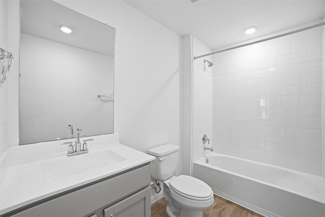 339 Mustang Lake CIR, Buda, TX 78610