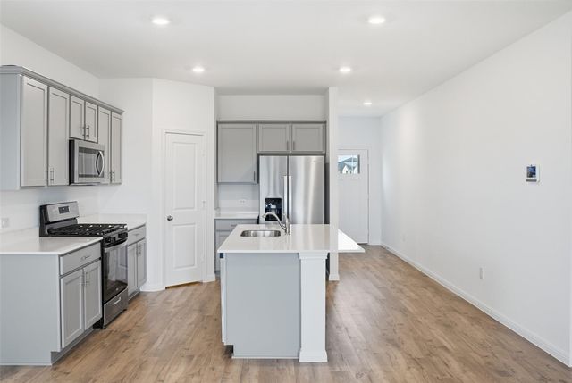 339 Mustang Lake CIR, Buda, TX 78610