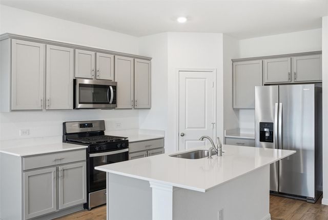 339 Mustang Lake CIR, Buda, TX 78610