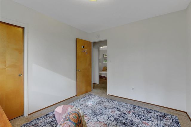 882 Forest Glade Cir, Grass Valley, CA 95945