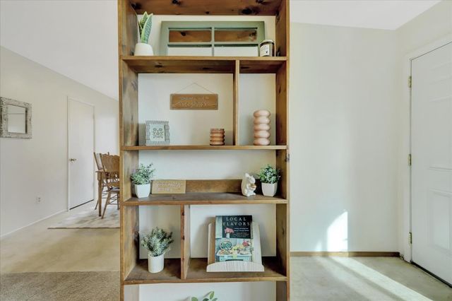 882 Forest Glade Cir, Grass Valley, CA 95945