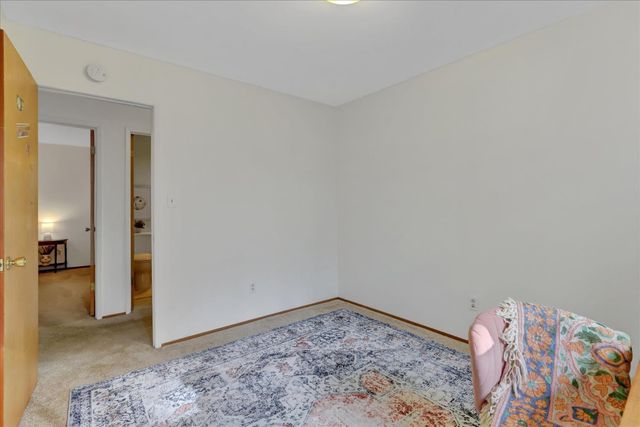 882 Forest Glade Cir, Grass Valley, CA 95945