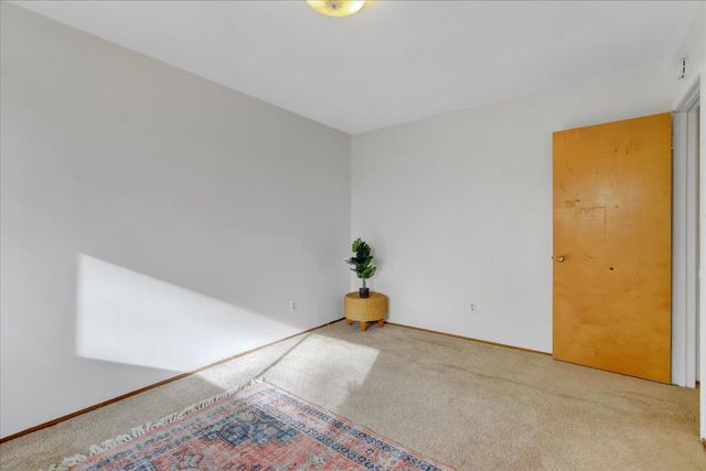 882 Forest Glade Cir, Grass Valley, CA 95945