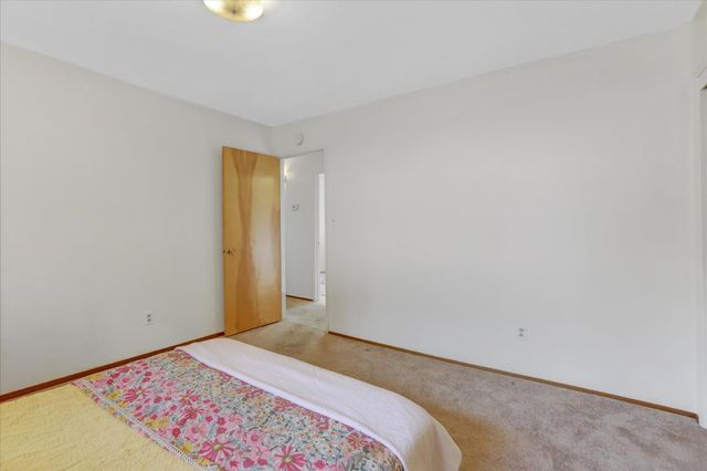 882 Forest Glade Cir, Grass Valley, CA 95945